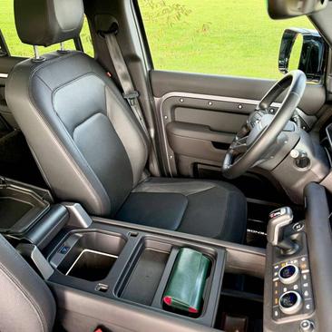 Land Rover Defender 110 Hard Top D250 — photo 18