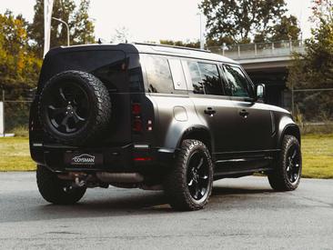 Land Rover Defender 110 D300 — photo 6