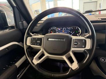 Land Rover Defender 110 D250 — photo 14