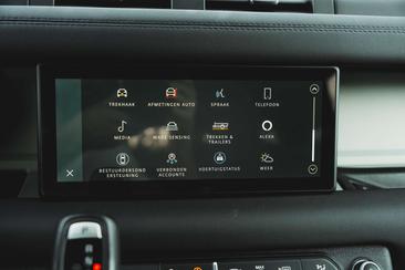 Land Rover Defender 110 D300 — photo 26