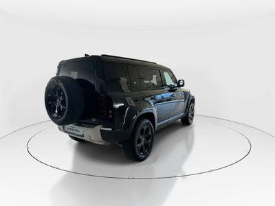 Land Rover Defender 110 D200