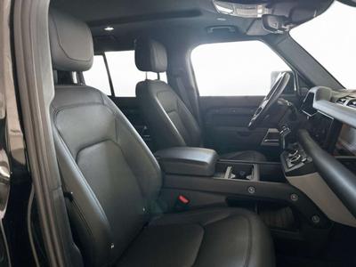 Land Rover Defender 110 D200