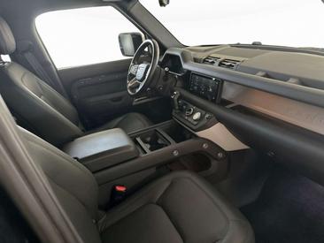 Land Rover Defender 110 D200 — photo 14