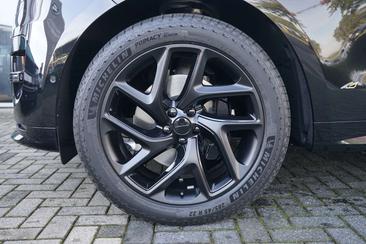 Land Rover Range Rover Sport P460e — photo 9