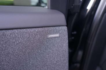 Land Rover Range Rover Sport P460e — photo 12