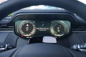 Land Rover Range Rover Sport P460e — photo 20
