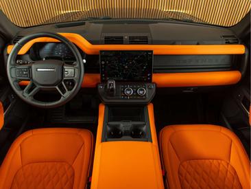Land Rover Defender 110 P300e — photo 11