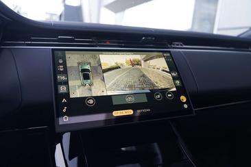 Land Rover Range Rover Sport P460e — photo 23