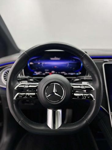 Mercedes EQE Berline 350 — photo 20