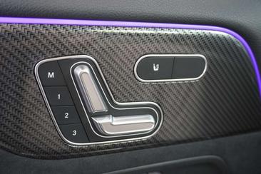 Mercedes GLA 220 D — photo 9