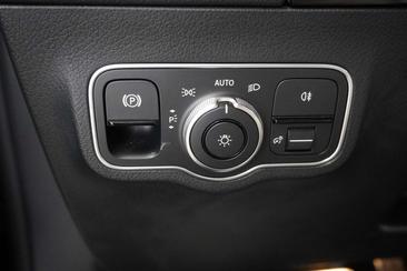 Mercedes GLA 220 D — photo 15