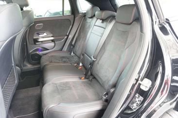 Mercedes GLA 220 D — photo 26