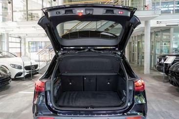 Mercedes GLA 220 D — photo 29