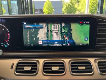 Mercedes-Benz GLE 300 D 4MATIC — photo 12