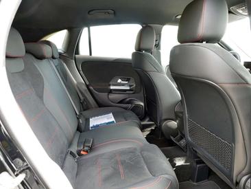 Mercedes-Benz GLA 220 4MATIC — photo 6