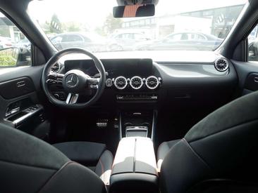 Mercedes-Benz GLA 220 4MATIC — photo 7