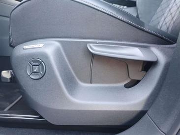 Volkswagen Tayron 2.0 TDI 4MOTION — photo 6