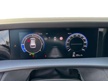 Volkswagen Tayron 2.0 TDI 4MOTION — photo 9