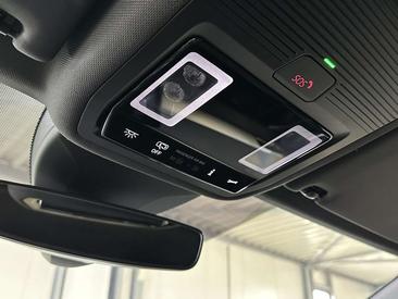 Volkswagen ID.4 Pro — photo 22
