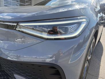 Volkswagen ID.5 Pro — photo 3