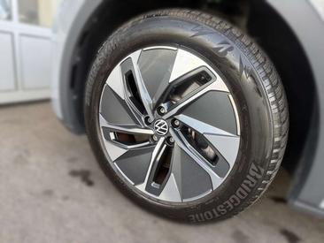 Volkswagen ID.5 Pro — photo 4