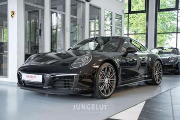 Porsche 911 Carrera 4S — photo 2
