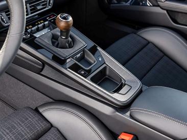 Porsche 911 Carrera T — photo 16