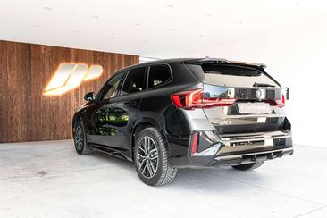 BMW IX1 XDrive30 — photo 8