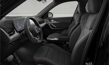 BMW IX1 EDrive20 — photo 2
