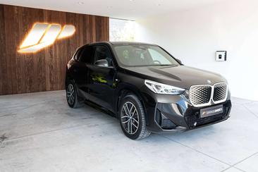 BMW IX1 XDrive30 — photo 15