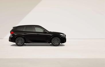 BMW IX1 EDrive20 — photo 6