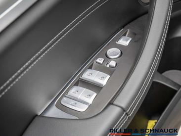 BMW X4 Coupé SUV M40d — photo 21