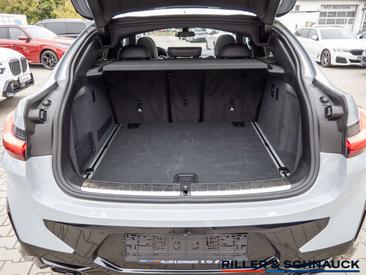 BMW X4 Coupé SUV M40d — photo 24