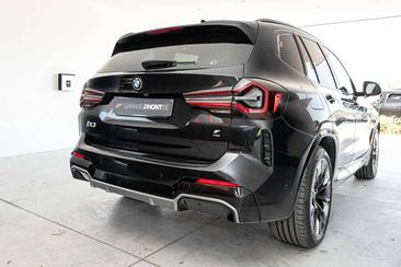 BMW iX3 — photo 15