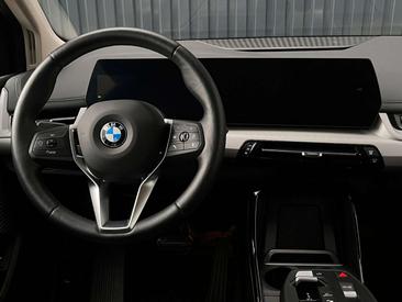 BMW Série 2 Active Tourer 218d — photo 9