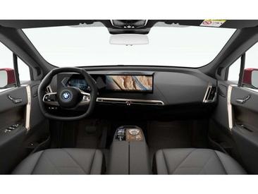 BMW IX XDrive40 — photo 4