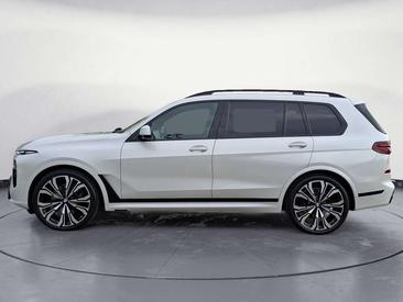 BMW X7 XDrive40d 2024 — photo 2