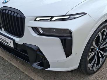BMW X7 XDrive40d 2024 — photo 8