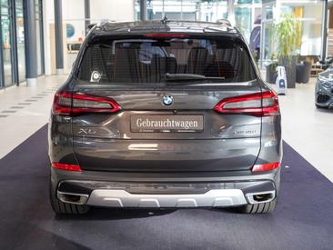 BMW X5 XDrive40i — photo 4