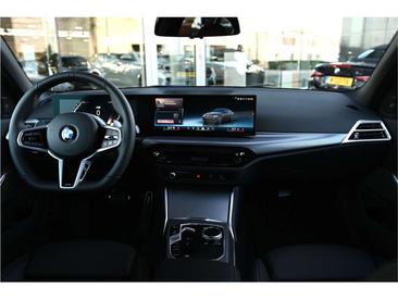 BMW Série 3 Touring 318i — photo 5
