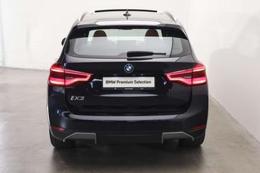 BMW iX3 — photo 6