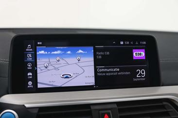 BMW iX3 — photo 17