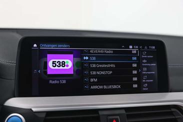 BMW iX3 — photo 21