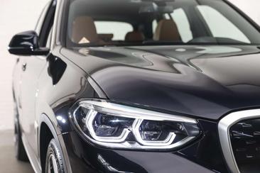 BMW iX3 — photo 29