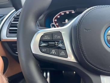 BMW iX3 — photo 23