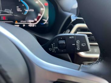 BMW iX3 — photo 25