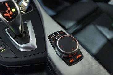 BMW Série 1 Berline M140i — photo 14