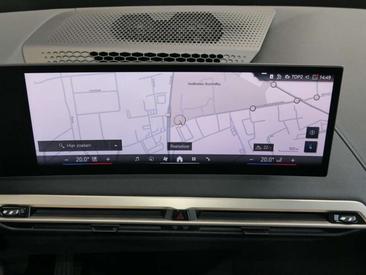 BMW IX XDrive45 — photo 15