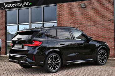 BMW IX1 XDrive30 — photo 30