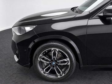 BMW IX1 EDrive20 — photo 4